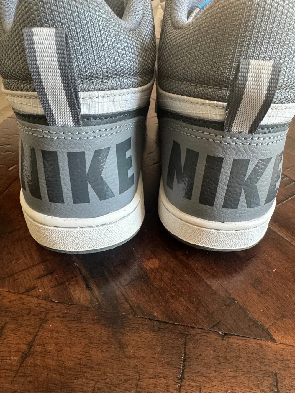Nike kids high